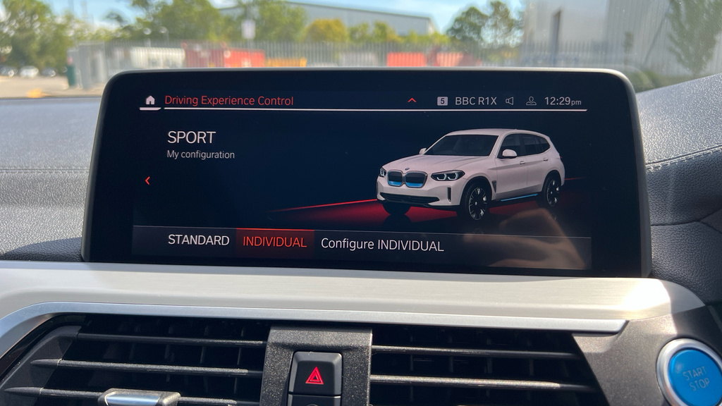 BMW iX3 80Kwh Premier Edition Pro White #53