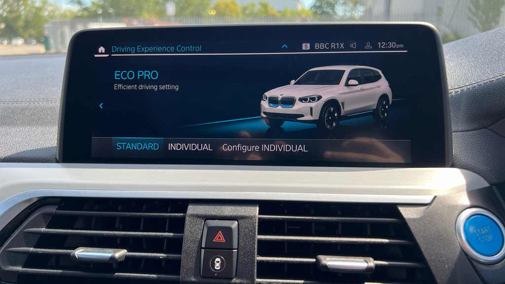 BMW iX3 80Kwh Premier Edition Pro White #55