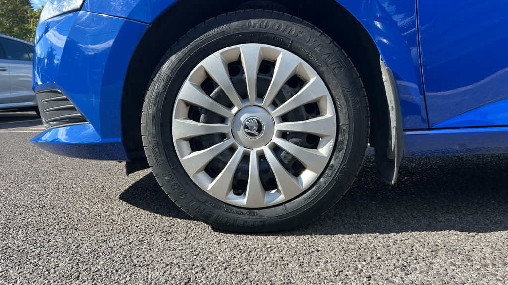 Skoda Fabia Se Blue #17