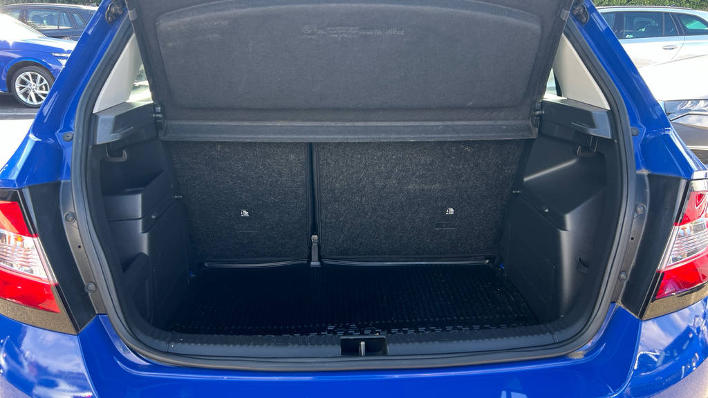 Skoda Fabia Se Blue #15