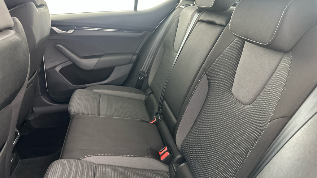 Skoda Octavia 2.0 Tsi Vrs Dsg White #23