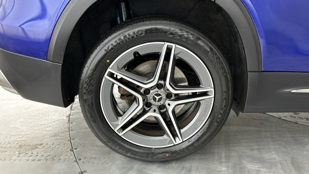 Mercedes-Benz GLB Class Suv Red #25