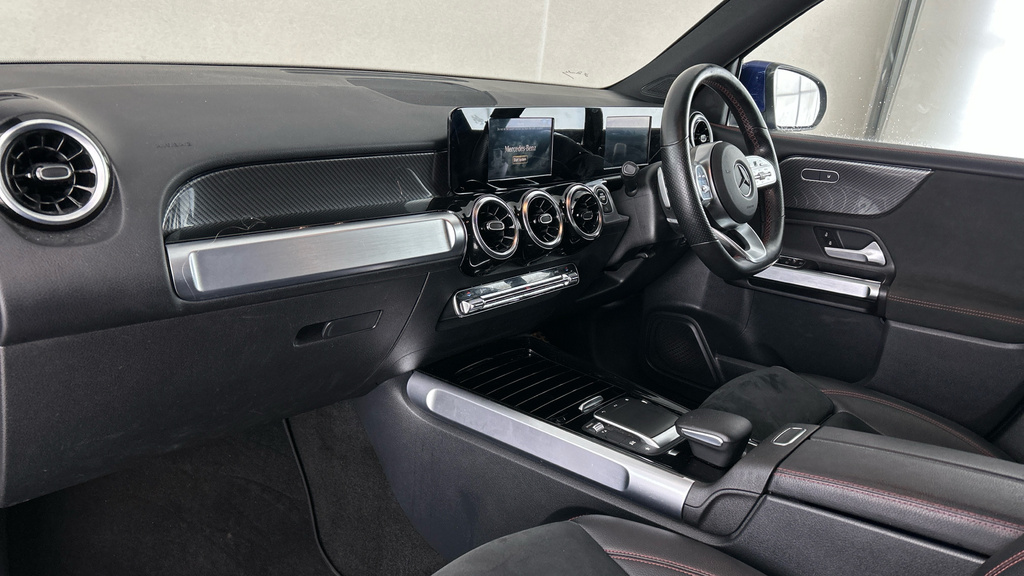 Mercedes-Benz GLB Class Suv Red #10
