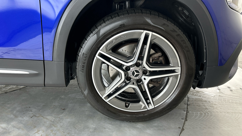 Mercedes-Benz GLB Class Suv Red #26