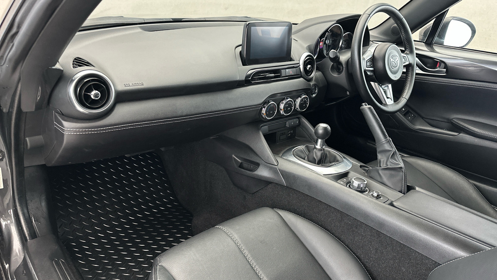 Mazda MX-5 1.5 132 Prime-line Convertible White #12