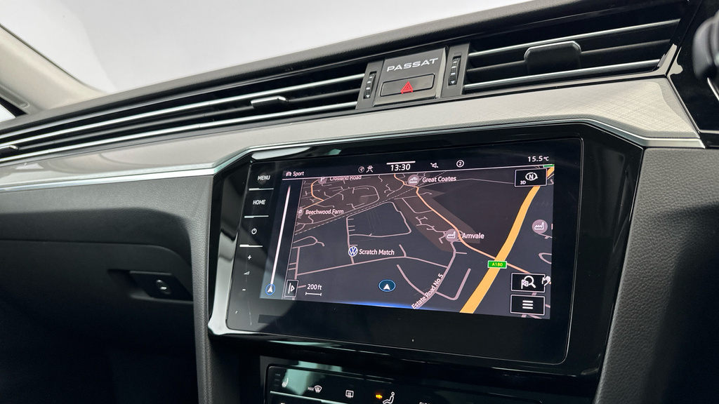 Volkswagen Passat Sel Black #22