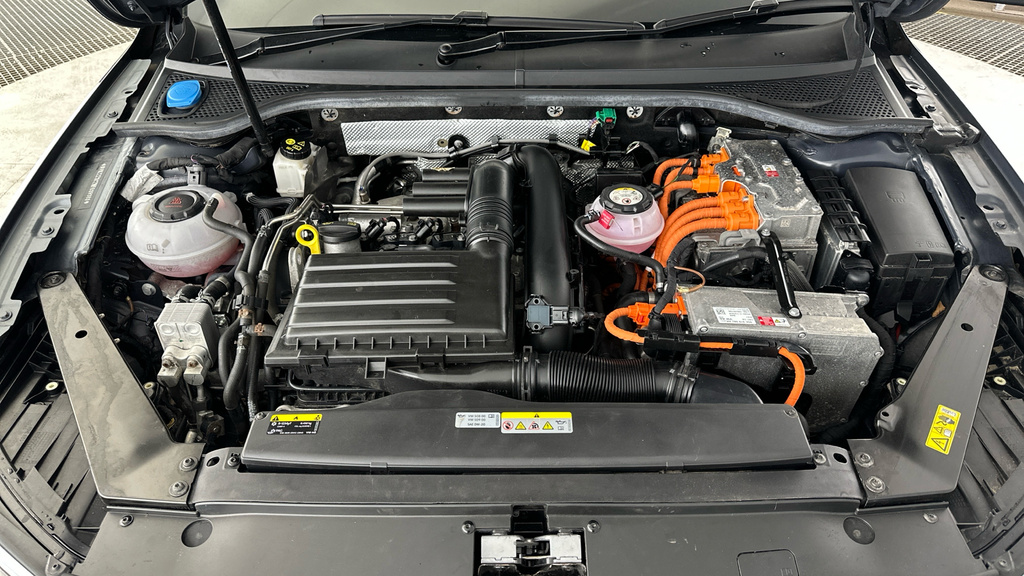 Volkswagen Passat Sel Black #26