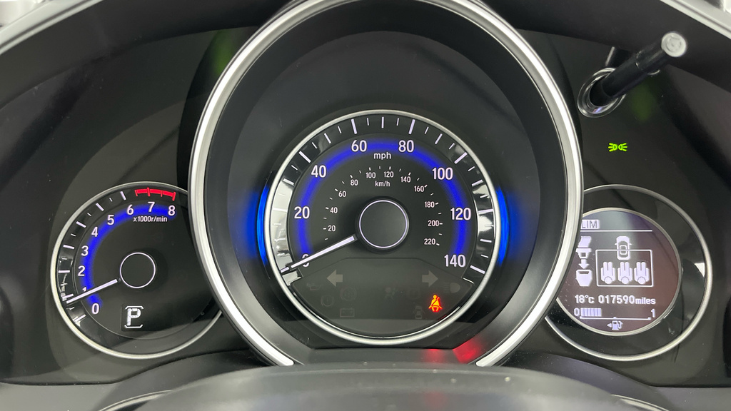 Honda Jazz Ex White #23