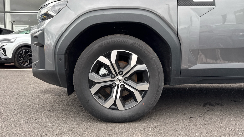 Dacia Bigster 1.8 Hybrid 155 Expression Black #26