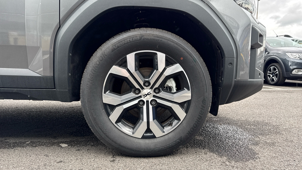Dacia Bigster 1.8 Hybrid 155 Expression Black #29