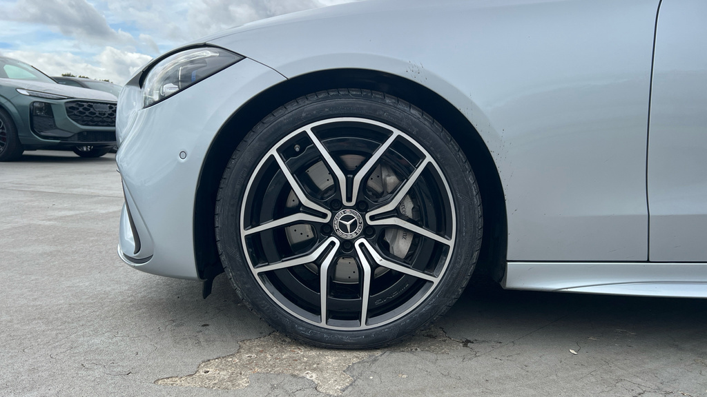 Mercedes-Benz C Class Saloon Blue #22