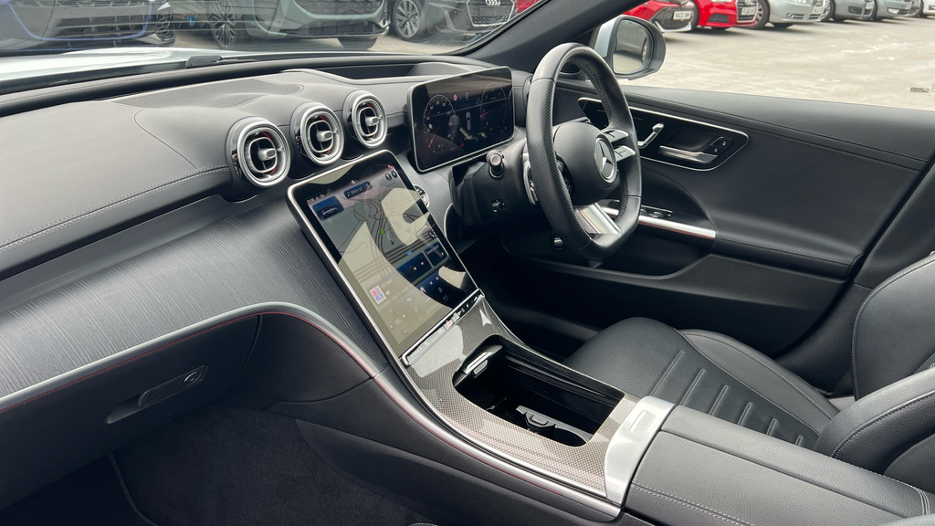 Mercedes-Benz C Class Saloon Blue #10