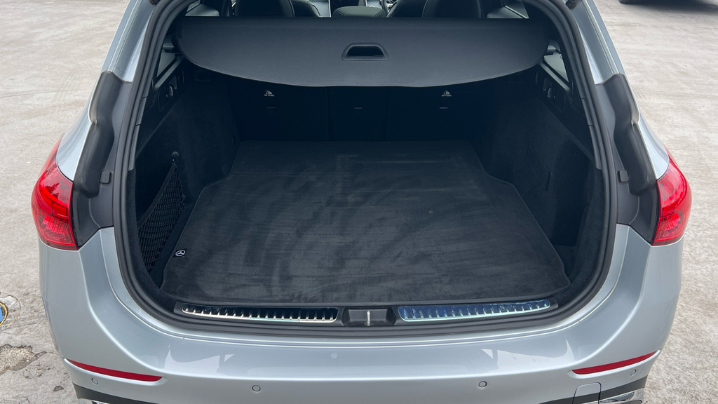 Mercedes-Benz C Class Saloon Blue #20