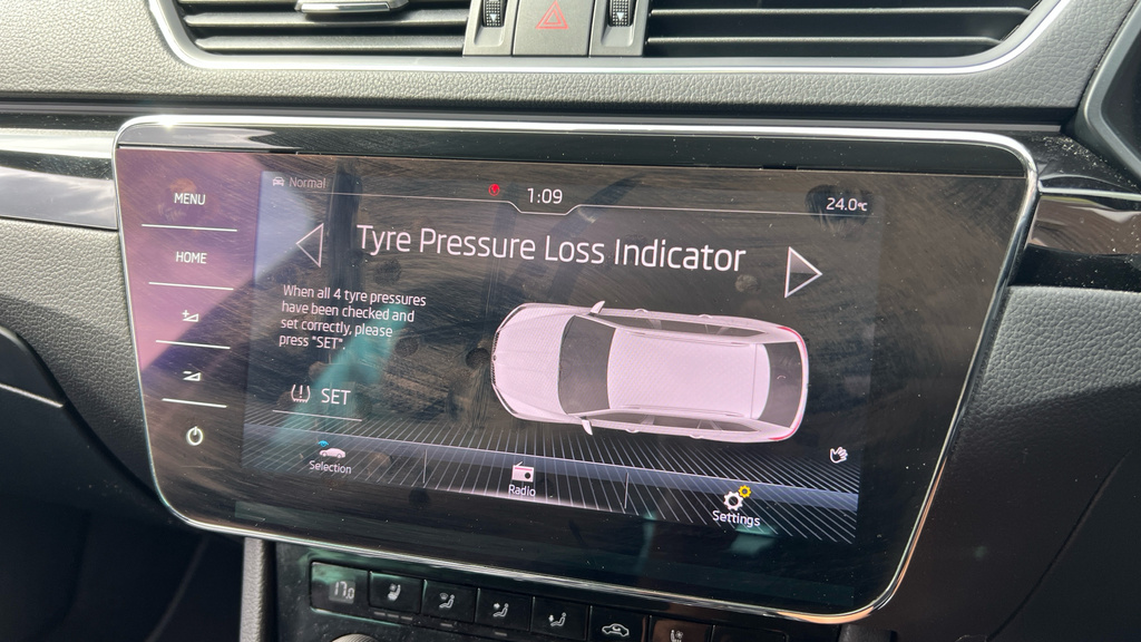 Skoda Superb Se L Executive Silver #34