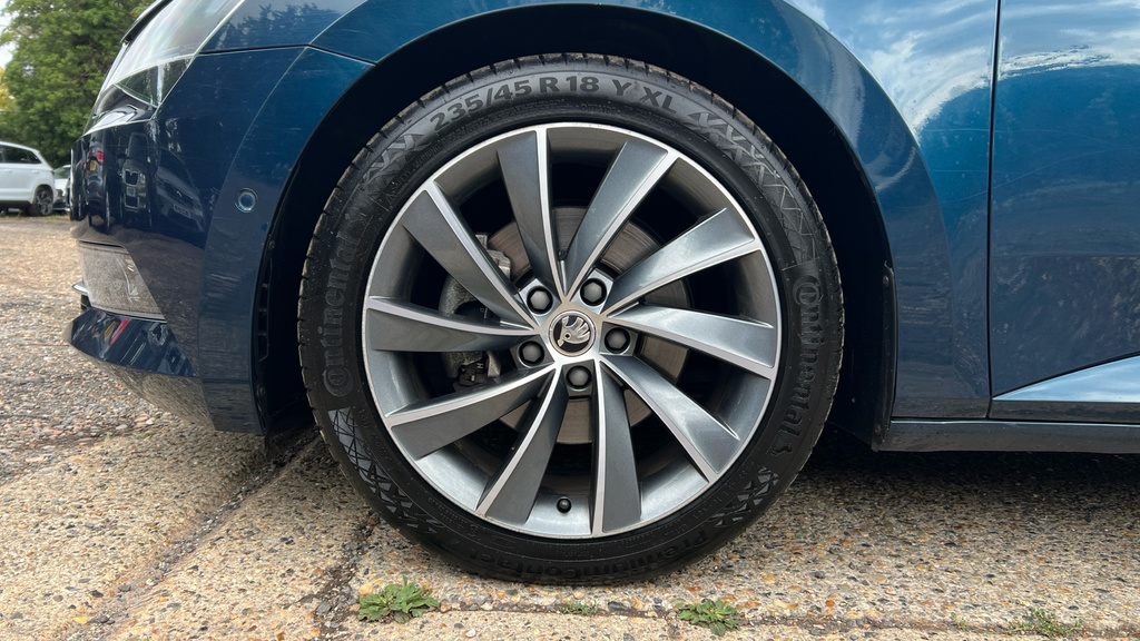 Skoda Superb Se L Executive Silver #32