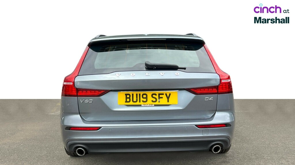 Volvo V60 D3 Inscription Red #4