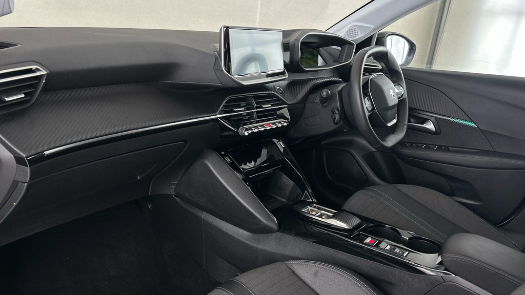 Peugeot e-208 Hatchback Black #11