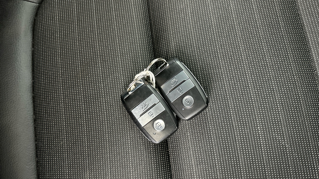 Kia RIO Rio 3 Mhev Blue #25