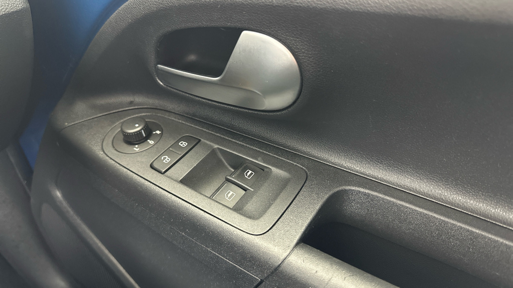 Volkswagen Up Move Up Blue #15