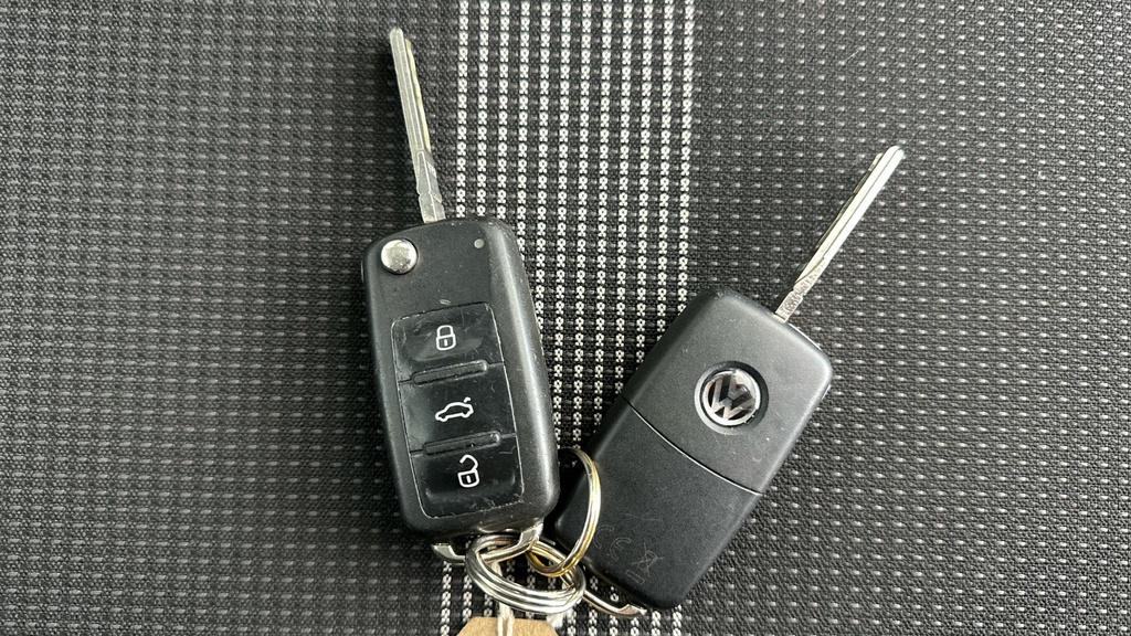 Volkswagen Up Move Up Blue #11