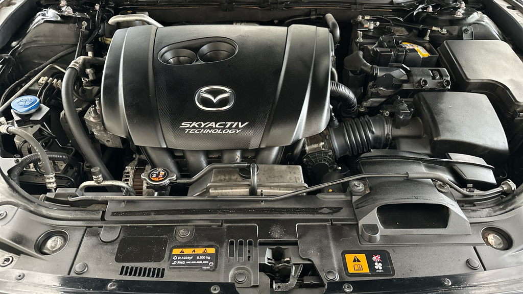 Mazda 3 2.2D 150 Sport Nav White #21