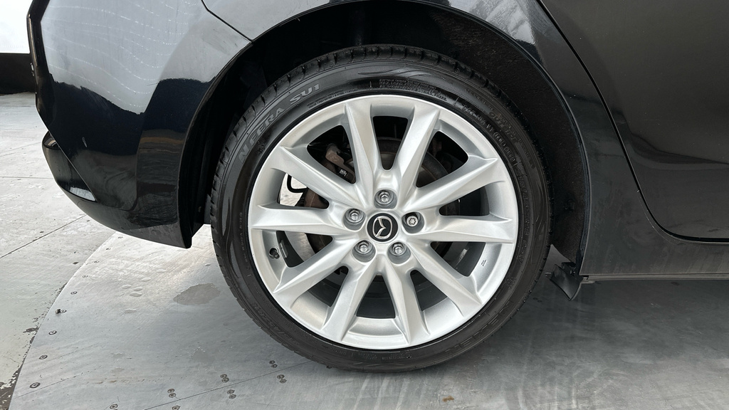 Mazda 3 2.2D 150 Sport Nav White #24