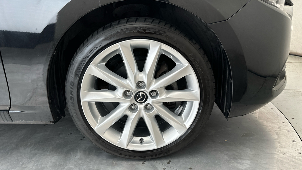 Mazda 3 2.2D 150 Sport Nav White #25