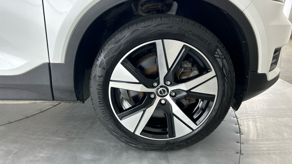 Volvo XC40 B5 R-design Pro Grey #27