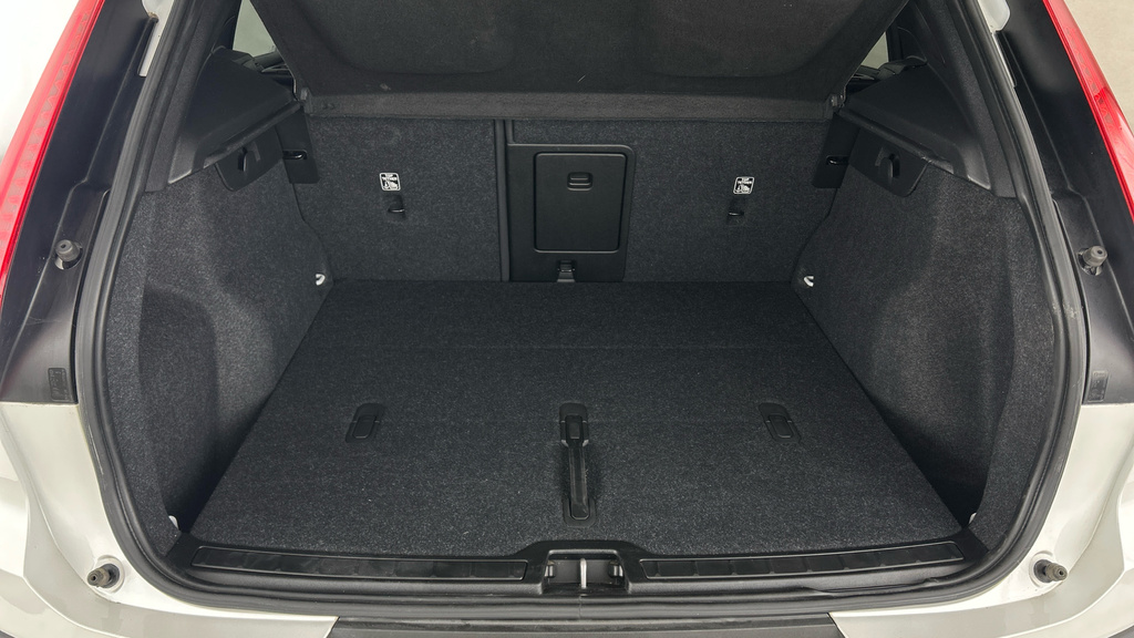 Volvo XC40 B5 R-design Pro Grey #22