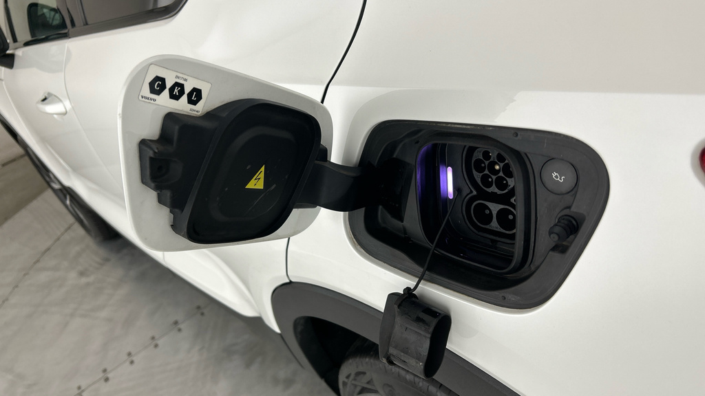 Volvo XC40 B5 R-design Pro Grey #28
