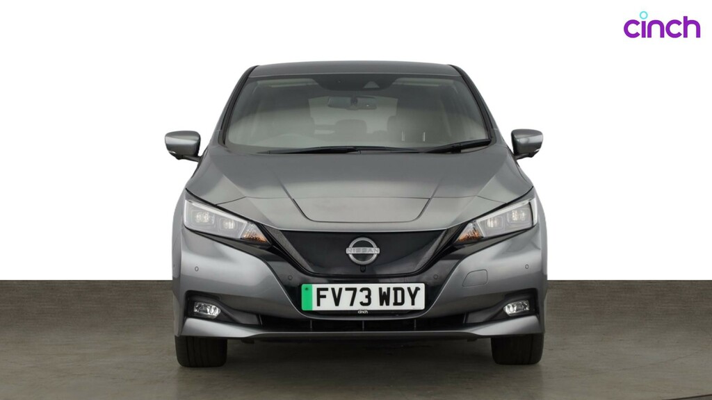 Nissan Leaf Shiro White #7