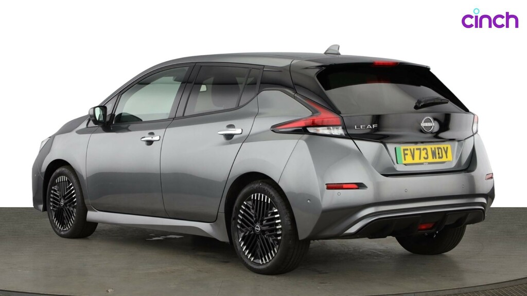 Nissan Leaf Shiro White #4