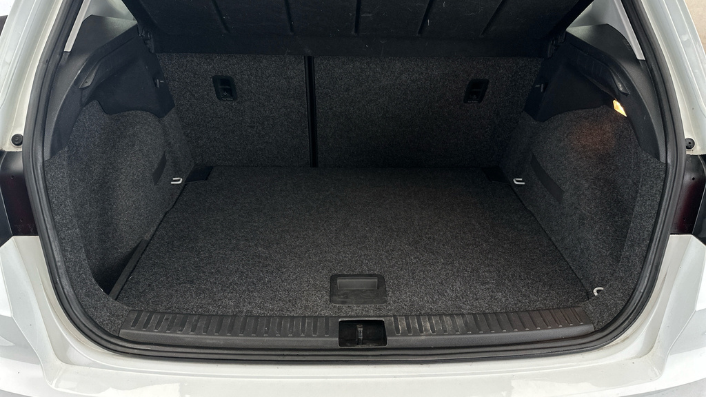 Seat Arona Tdi Se Technology Lux White #23