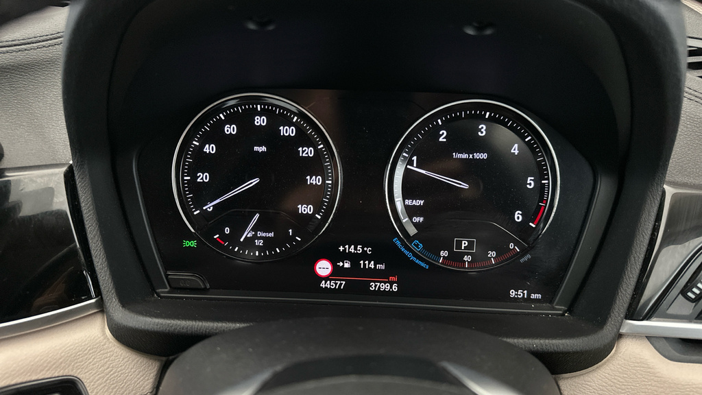 BMW X1 2L Xline Black #19