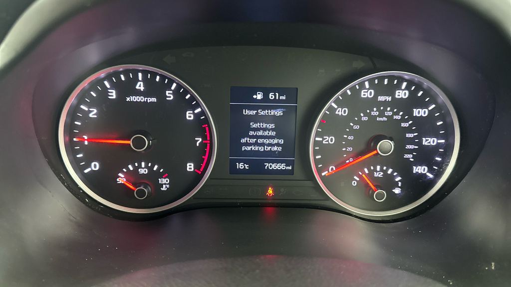 Kia Stonic Stonic 2 Isg Red #18