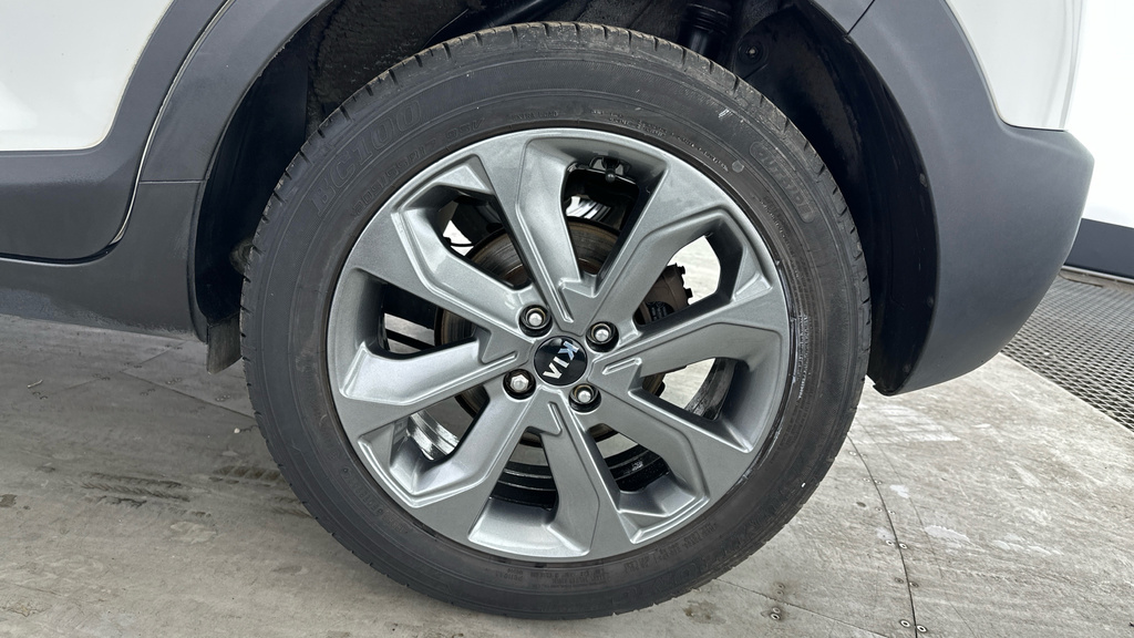 Kia Stonic Stonic 2 Isg Red #23