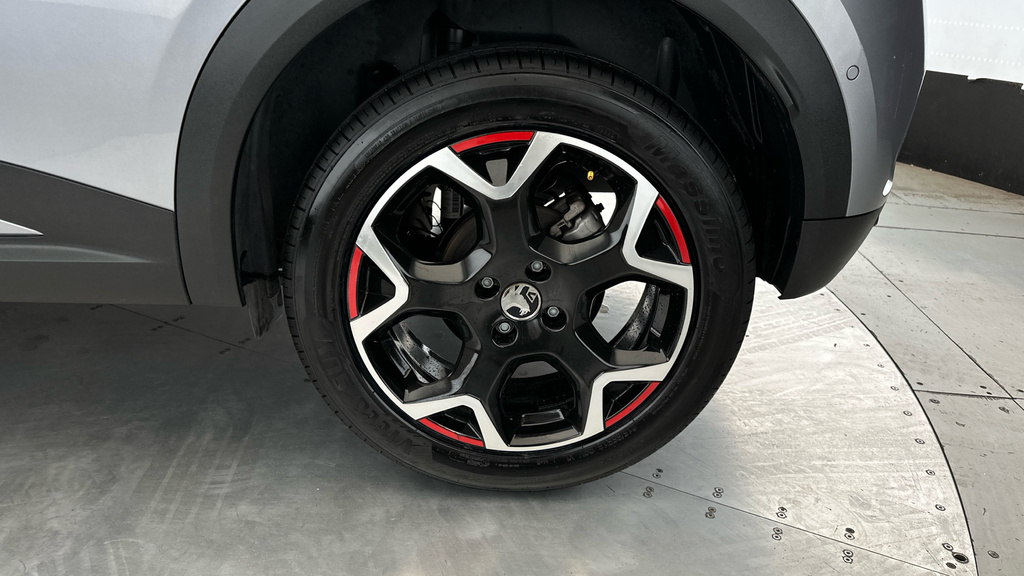 Vauxhall Mokka Sri White #24