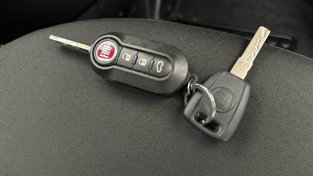 Fiat 500 1.0 Mild Hybrid White #24