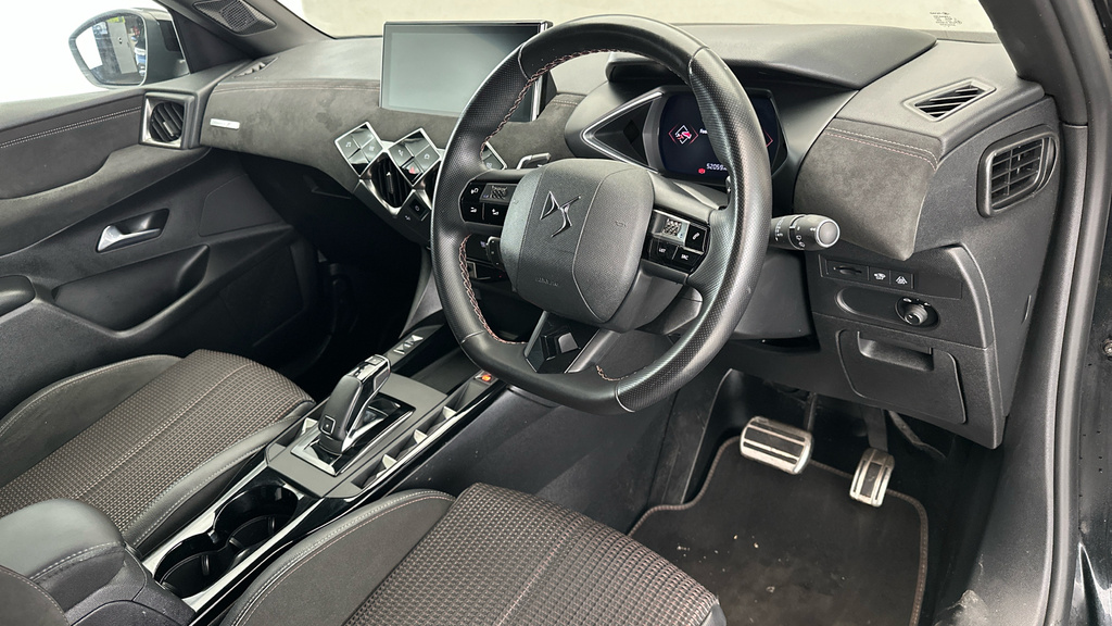 DS DS 3 Crossback Crossback 1.2 Puretech 100 Bastille Grey #11
