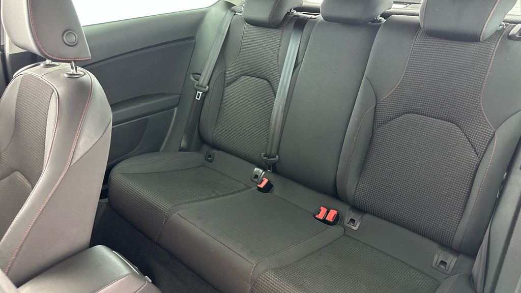 Seat Leon Seat Leon 1.4 Tsi 125 Xcellence Technology Lea Purple #18