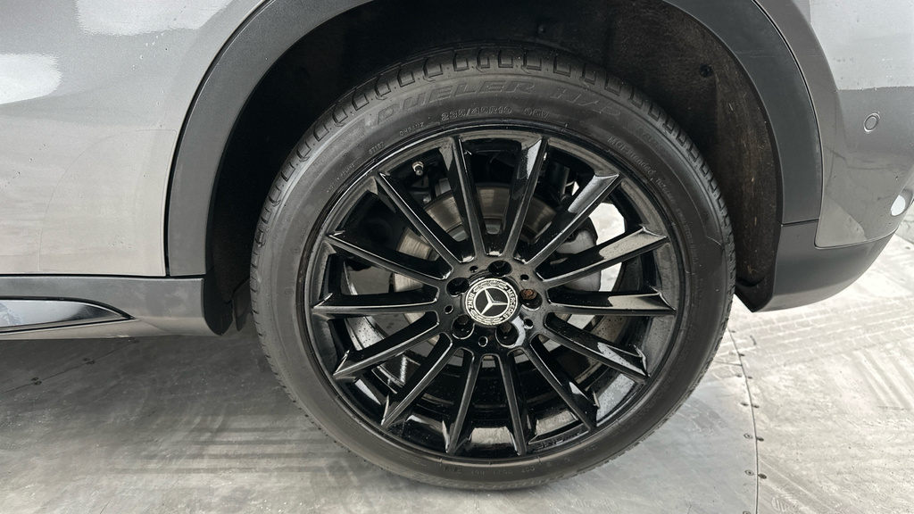 Mercedes-Benz GLA Class Suv Grey #24