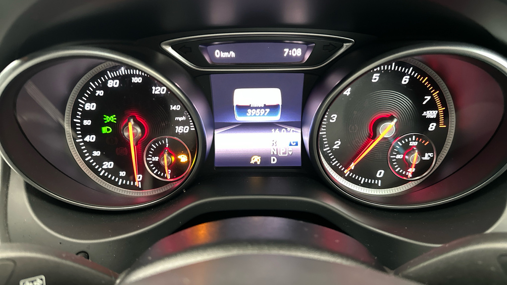 Mercedes-Benz GLA Class Suv Grey #19