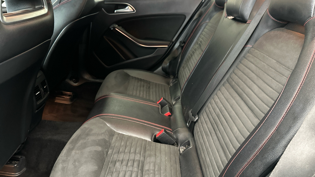 Mercedes-Benz GLA Class Suv Grey #20