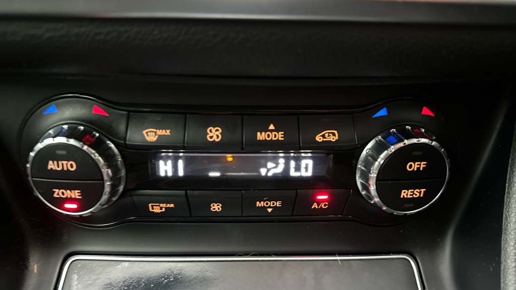 Mercedes-Benz GLA Class Suv Grey #18