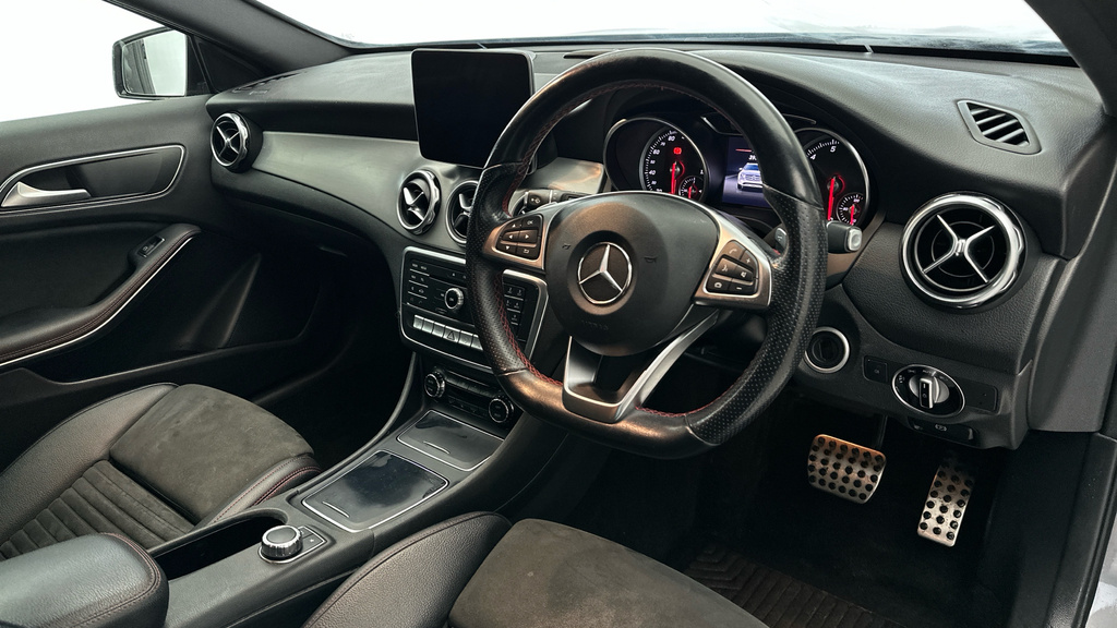 Mercedes-Benz GLA Class Suv Grey #11