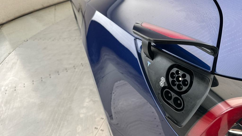 Tesla Model 3 2021 Dual Motor Long Range Saloon A Blue #27
