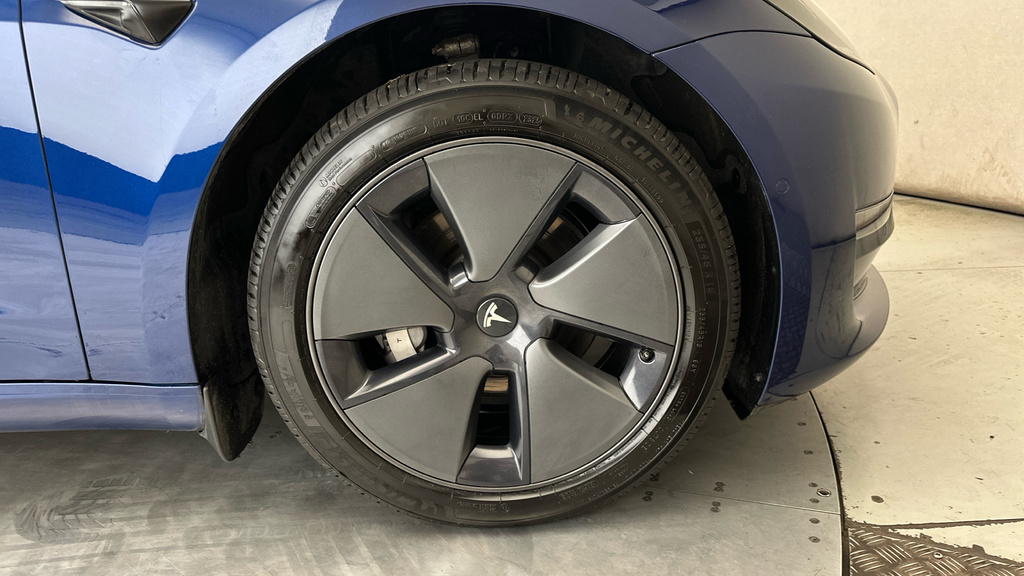 Tesla Model 3 2021 Dual Motor Long Range Saloon A Blue #26