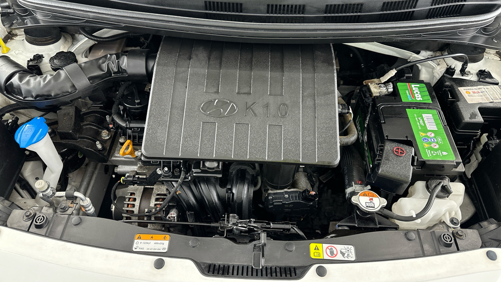 Hyundai I10 Hatchback Grey #20