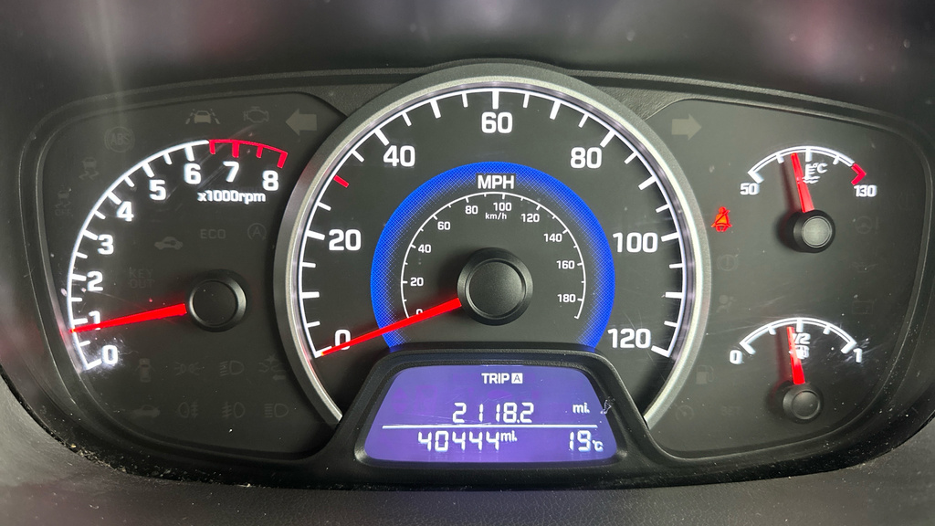 Hyundai I10 Hatchback Grey #17