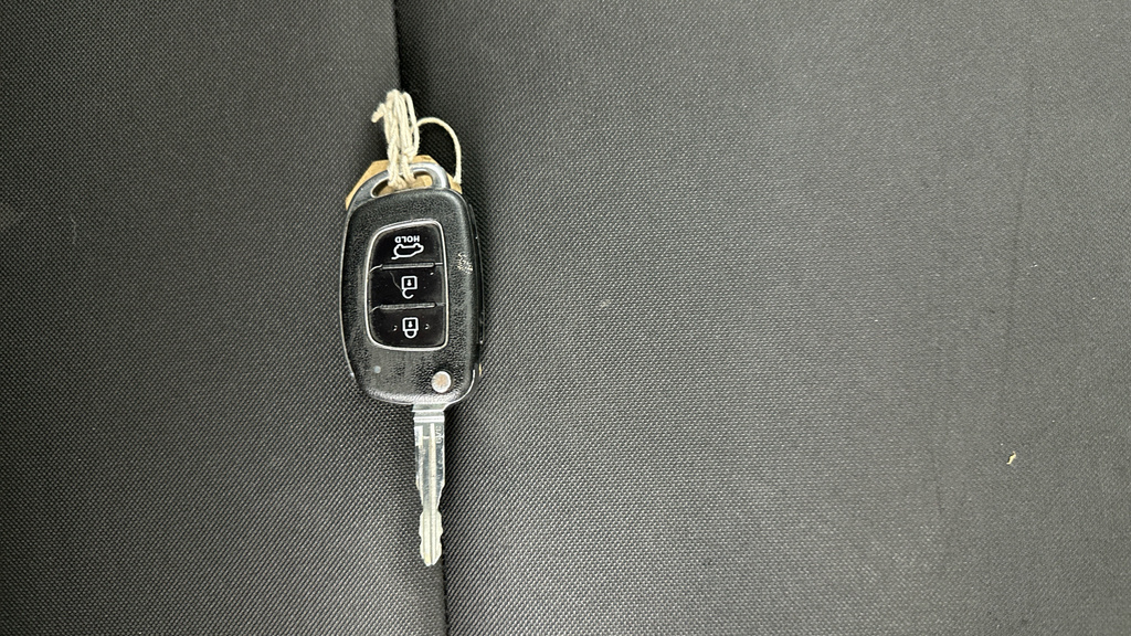 Hyundai I10 Hatchback Grey #26